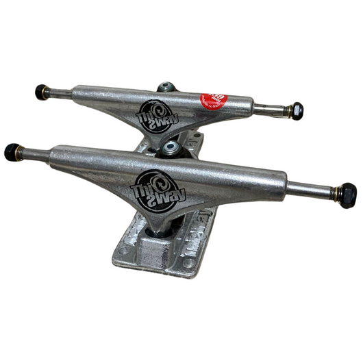 Truck ThisWay Silver 129mm / 139mm